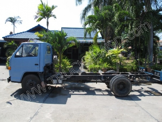 หัวเก๋ง+แซซซี รถบรรทุก 6 ล้อ ยี่ห้อ ISUZU 110 แรงม้า // มีภาพ VDO ประกอบ หัวเก๋ง+แซซซี รถบรรทุก 6 ล้อ ยี่ห้อ ISUZU 110 แรงม้า // มีภาพ VDO ประกอบ