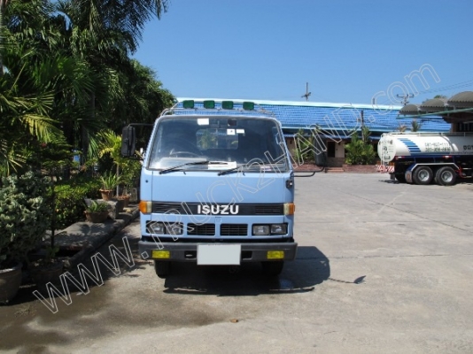 หัวเก๋ง+แซซซี รถบรรทุก 6 ล้อ ยี่ห้อ ISUZU 110 แรงม้า // มีภาพ VDO ประกอบ หัวเก๋ง+แซซซี รถบรรทุก 6 ล้อ ยี่ห้อ ISUZU 110 แรงม้า // มีภาพ VDO ประกอบ