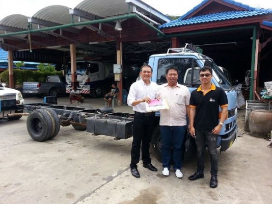 หัวเก๋ง+แซซซี รถบรรทุก 6 ล้อ ยี่ห้อ ISUZU 110 แรงม้า // มีภาพ VDO ประกอบ หัวเก๋ง+แซซซี รถบรรทุก 6 ล้อ ยี่ห้อ ISUZU 110 แรงม้า // มีภาพ VDO ประกอบ