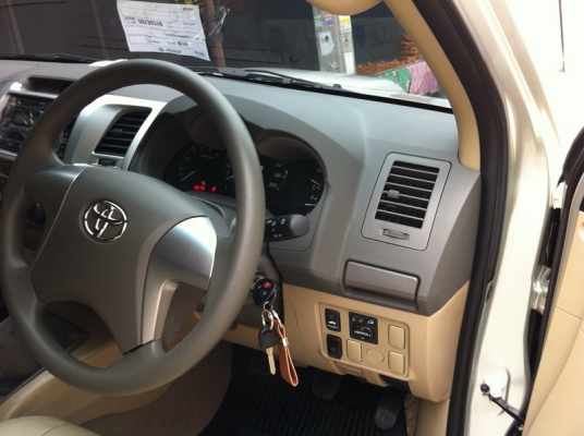 ขายด่วนToyota Hilux Vigo Prerunner