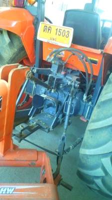 รถไถ KUBOTA M6040 เลขชั่วโมง 1,00X ชั่วโมง ชอบราคาเท่าไร ต่อรองได้ครับ