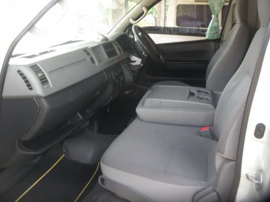 ขายดาวน์รถตู้ ปี 2007