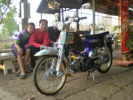 ขาย C70 เครื่องไลฟาน 110 cc. สตาร์ทมือ/เท้า สีม่วงเกร็ด สวยๆ เครื่องดี เเตรดัง ไฟเลี้ยวใช้ได้ ค่าตัว ขาย C70 เครื่องไลฟาน 110 cc. สตาร์ทมือ/เท้า สีม่วงเกร็ด สวยๆ เครื่องดี เเตรดัง ไฟเลี้ยวใช้ได้ ค่าตัว