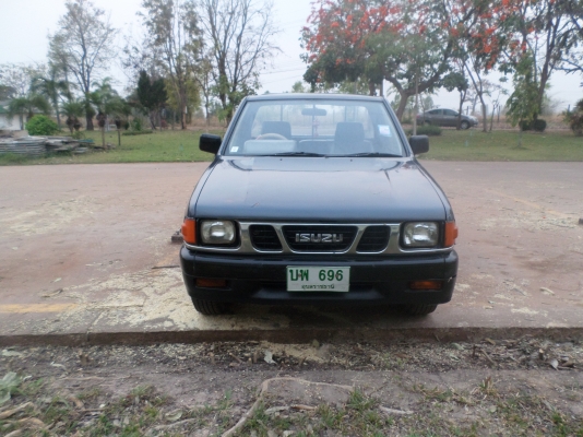 ขายกระบะอีซูซุตอนเดียว ISUZU TFR มังกรทอง ปี38/1995..รถบ้านเดิมๆเจ้าของเดิมเปลี่ยนรถใหม่...เครื่องดีแน่นๆแรงดีไม่ไอไม่จามประหยัดน้ำมันสุดๆครัชชีสวยไม่มีผุ .... เอกสารพร้อมโอน+ภาษีเต็ม57+สีเทา+แอร์เย็น+ชีดีเทป+ยางดี4เส้น+ รถสภาพพร้อมใช้งานครับ... ขายที่128