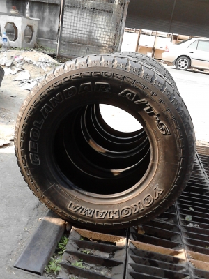 YOKOHAMA GEOLANDER A/T-S 235/70R15 มีชุด 4 เส้น TEL.081-427-3941