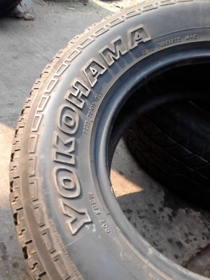 YOKOHAMA GEOLANDER A/T-S 235/70R15 มีชุด 4 เส้น TEL.081-427-3941