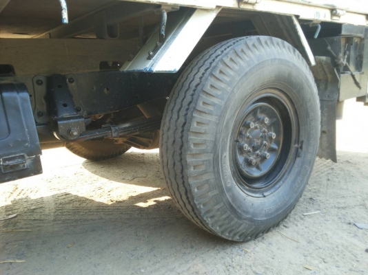 รถบรรทุก ISUZU 4 ล้อกลาง ปี 2511 ราคา 225,000บ.