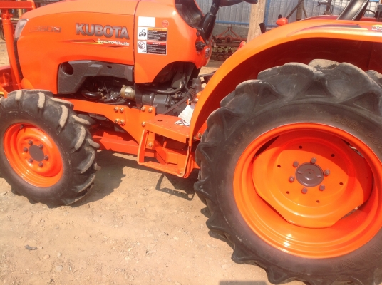 ปัญญาแทรคเตอร์มาแล้ว...จัดมาตามคำเรียกร้อง คูโบต้า L3608 ใบมีดคานล่าง