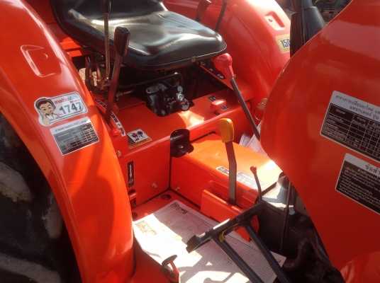 ปัญญาแทรคเตอร์มาแล้ว...จัดมาตามคำเรียกร้อง คูโบต้า L3608 ใบมีดคานล่าง