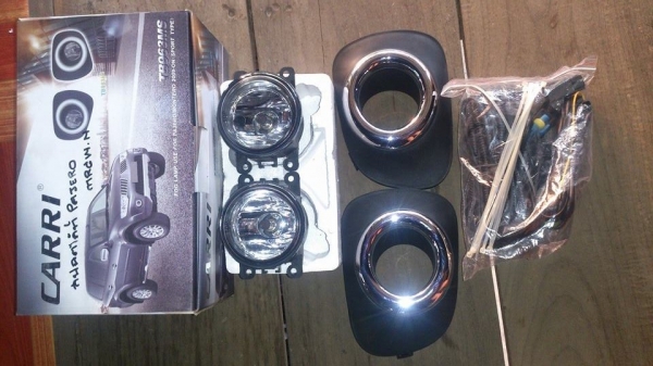 ไฟตัดหมอก