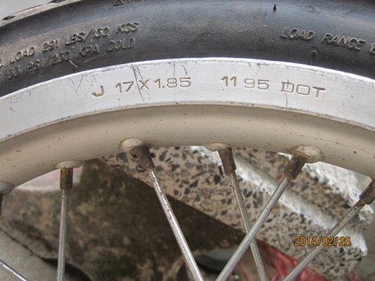 ล้อหลังDID.ขอบ17-1.85 ติดดุม Serpico ครบยกทั้งแกนล้อ 600