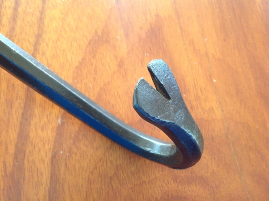 ขายเหล็กชะแลงโบราณ 23" หนัก 1.5 กิโลกรัม