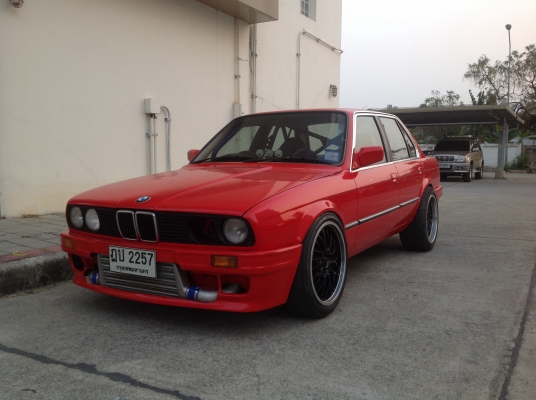 ขาย BMW e30. drag