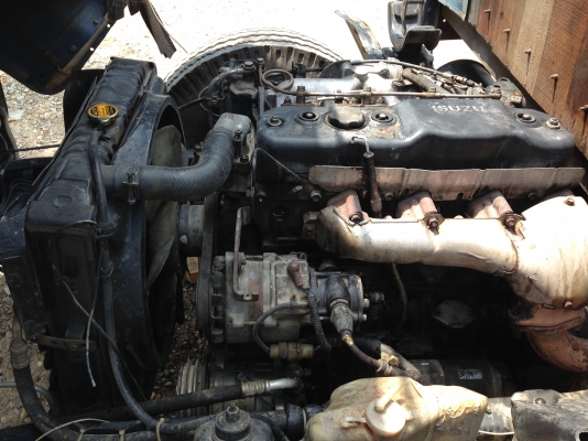 ISUZU  NPR 115  ปี 2536 รถห้าง ยาว 4.30 ม. เกียร์สั้น