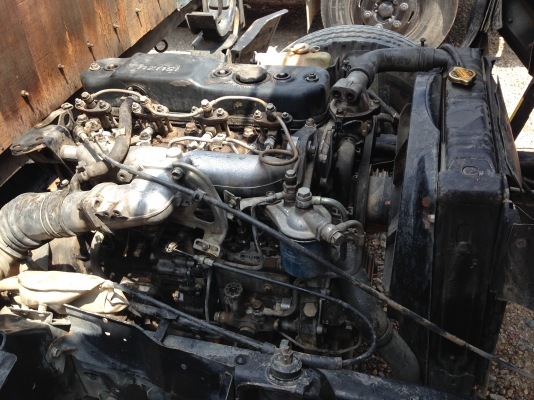 ISUZU  NPR 115  ปี 2536 รถห้าง ยาว 4.30 ม. เกียร์สั้น