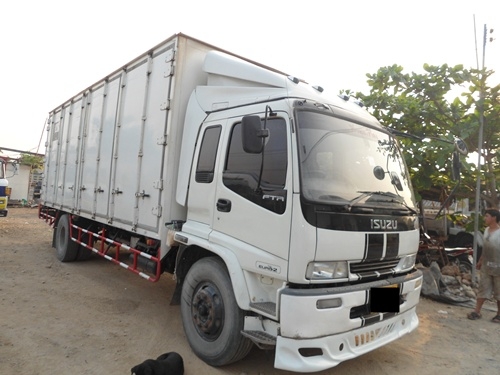 ขายรถ 6 ล้อISUZU DECA  ตู้10บาน