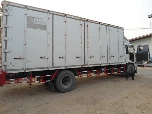 ขายรถ 6 ล้อISUZU DECA  ตู้10บาน