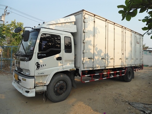 ขายรถ 6 ล้อISUZU DECA  ตู้10บาน