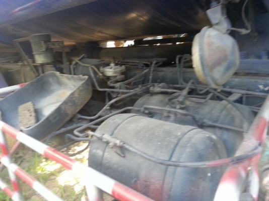 รถฮีโน่ 10 ล้อ F17 บรรทุกน้ำมัน 167 แรงม้า. สนใจติดต่อ 081 - 6079515 รถฮีโน่ 10 ล้อ F17 บรรทุกน้ำมัน 167 แรงม้า. สนใจติดต่อ 081 - 6079515