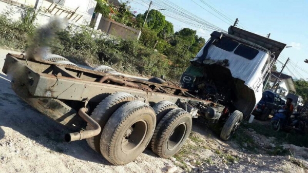 รถฮีโน่ 10 ล้อ KT9725 187 แรงม้า. ( ขายหัว , คัชซี ) สนใจติดต่อ 081 - 6079515 รถฮีโน่ 10 ล้อ KT9725 187 แรงม้า. ( ขายหัว , คัชซี ) สนใจติดต่อ 081 - 6079515