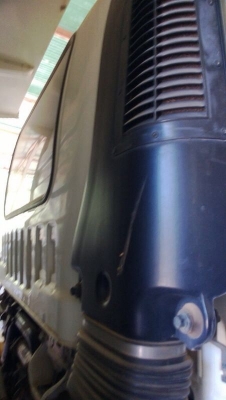 รถอีซูซุ 6 ล้อดั้ม FRR  210 แรงม้า. ปี 53   สนใจติดต่อ 081 - 6079515