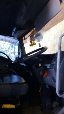 รถอีซูซุ 6 ล้อดั้ม FRR  210 แรงม้า. ปี 53   สนใจติดต่อ 081 - 6079515