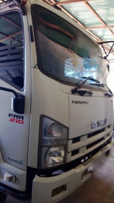 รถอีซูซุ 6 ล้อดั้ม FRR  210 แรงม้า. ปี 53   สนใจติดต่อ 081 - 6079515