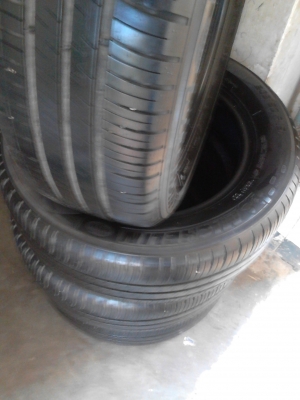 205/60R15 MICHELIN ENERGY XM2 มี ชุด 4 เส้น ใส่กะบะได้  TEL.081-427-3941