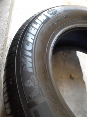 205/60R15 MICHELIN ENERGY XM2 มี ชุด 4 เส้น ใส่กะบะได้  TEL.081-427-3941