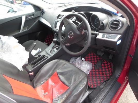 ขายหัวตัดและอะไหล่ NEW MAZDA 3 ,  เครื่องยนต์ใหม่ SKYACTIVE 2000 CC เกียร์ AT ใช้งานมาน้อย 11714  KM