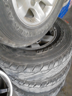 ขายแม๊ก 6 รู พร้อมยางเท่ห์ๆ DUNLOP GRANDTREK AT3 ชุด 4 ล้อ TEL.081-427-3941 ขายแม๊ก 6 รู พร้อมยางเท่ห์ๆ DUNLOP GRANDTREK AT3 ชุด 4 ล้อ TEL.081-427-3941