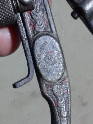 คัดคลองเลื่อย