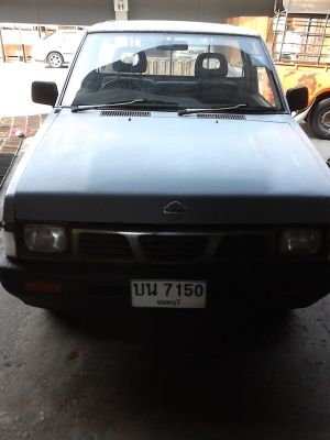 NISSAN BIG M  ตอนเดียว ปี1996  กะบะกว้างขวางยาว TEL.081-427-3941