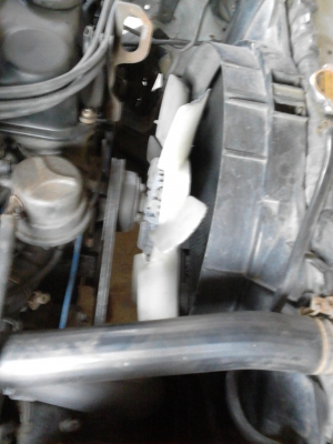 NISSAN BIG M  ตอนเดียว ปี1996  กะบะกว้างขวางยาว TEL.081-427-3941