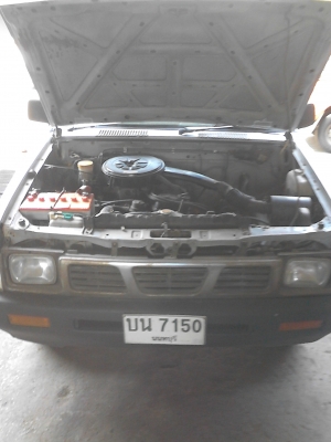 NISSAN BIG M  ตอนเดียว ปี1996  กะบะกว้างขวางยาว TEL.081-427-3941
