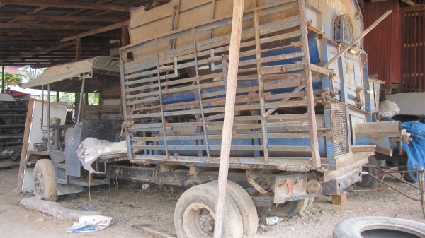 ลงใหม่รถนวดข้าว 8 ฟุต เกษตรพัฒนา ช่วงล่างฮีโน่ คัซซีKL สวยเครื่อง ฮีโน่ EC100 130 แรง