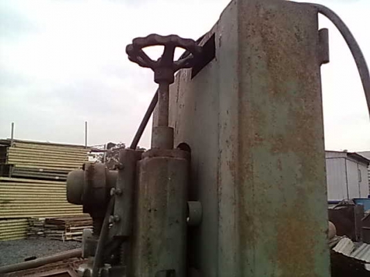 เครื่องเลื่อยสายพาน