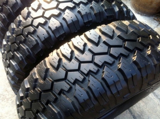 ขายยาง Mud Maxxis Bighorn MT762 ขนาด 285 75 R16 ปี12 สวยๆ