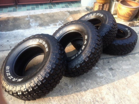 ขายยาง Mud Maxxis Bighorn MT762 ขนาด 285 75 R16 ปี12 สวยๆ