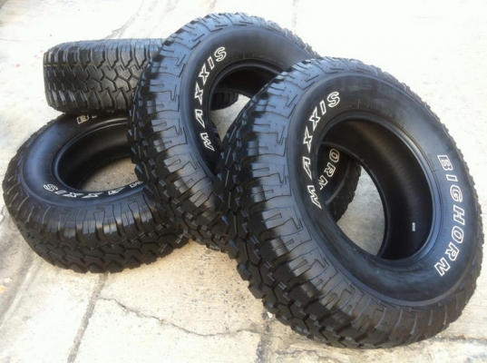 ขายยาง Mud Maxxis Bighorn MT762 ขนาด 285 75 R16 ปี12 สวยๆ