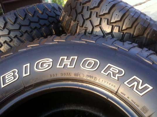 ขายยาง Mud Maxxis Bighorn MT762 ขนาด 285 75 R16 ปี12 สวยๆ