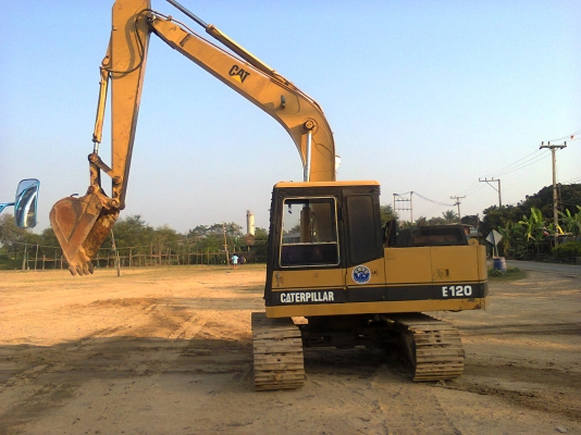 ขายรถแมกโคCAT E120พร้อมทำงานแอร์เย็น. เครื่องปั้มดีแรงไวทำงานเร็ว ขายรถแมกโคCAT E120พร้อมทำงานแอร์เย็น. เครื่องปั้มดีแรงไวทำงานเร็ว
