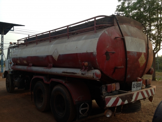 ขายรถบรรทุกน้ำมัน ติดต่อ โกตุ๊ย 084-1521319