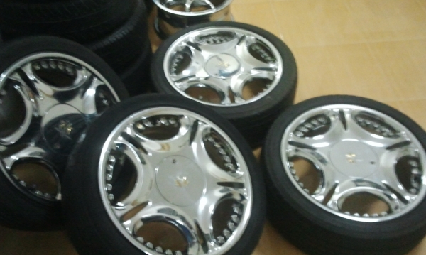 GESTALA VIROUGE 17X7 ET38 4/100-114 มาไกลเบิกใหม่ชุดนี้ สี่หมื่นนิดๆครับ...แต่หมด..ยาง205-45-17 โยโก