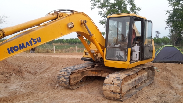 ขาย komatsu pc120-5 ราคา 800,000 ขาย komatsu pc120-5 ราคา 800,000