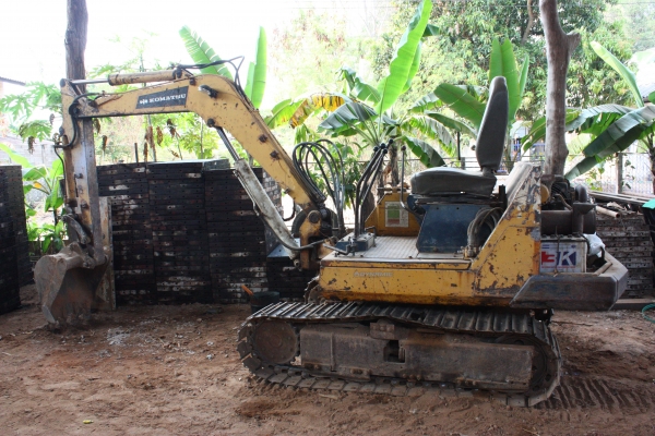 ขาย Komatsu PC30 ราคา 170,000