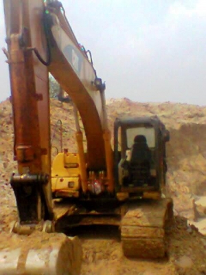 รถแบคโฮ CAT 320C แพ๊คคู่ (ได้ทั้ง 2คัน)รถราคาประหยัด ชอบที่ราคาเท่าไรต่อรองได้ครับ