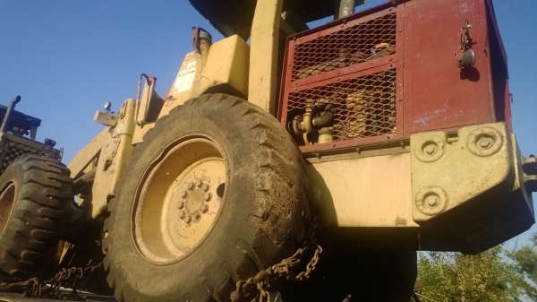 มี3คัน..ขายเหมาหรือแยก..CAT916และ910F รถตักล้อยาง รถใช้งานได้ทุกคัน เดิมๆสีเดิม รถโรงเลื่อย...