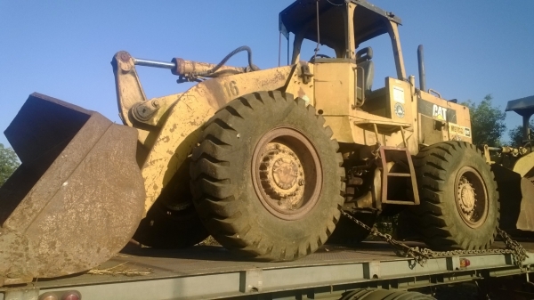 มี3คัน..ขายเหมาหรือแยก..CAT916และ910F รถตักล้อยาง รถใช้งานได้ทุกคัน เดิมๆสีเดิม รถโรงเลื่อย...