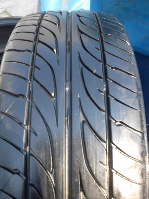 205/45R17 DUNLOP SP SPORT LM-703 มี 3 เส้น TEL.081-427-3941 205/45R17 DUNLOP SP SPORT LM-703 มี 3 เส้น TEL.081-427-3941